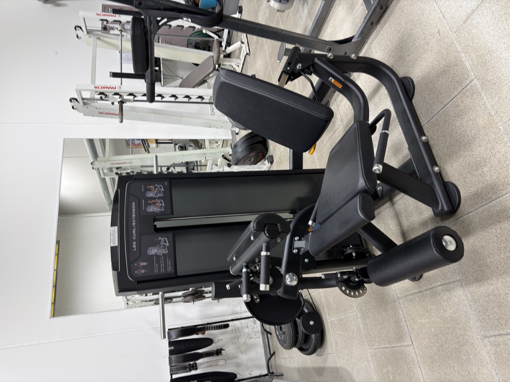 Machine bi-fonction Leg Curl/Extension RE-FIT+ installée au COSEC de Saint-Mihiel