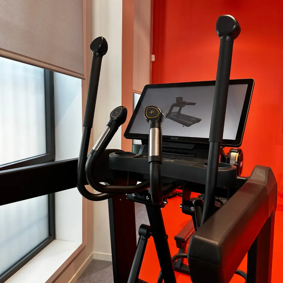 Série TV — écran tactile connecté — gamme Cardio AtletiPulse Atletisport
