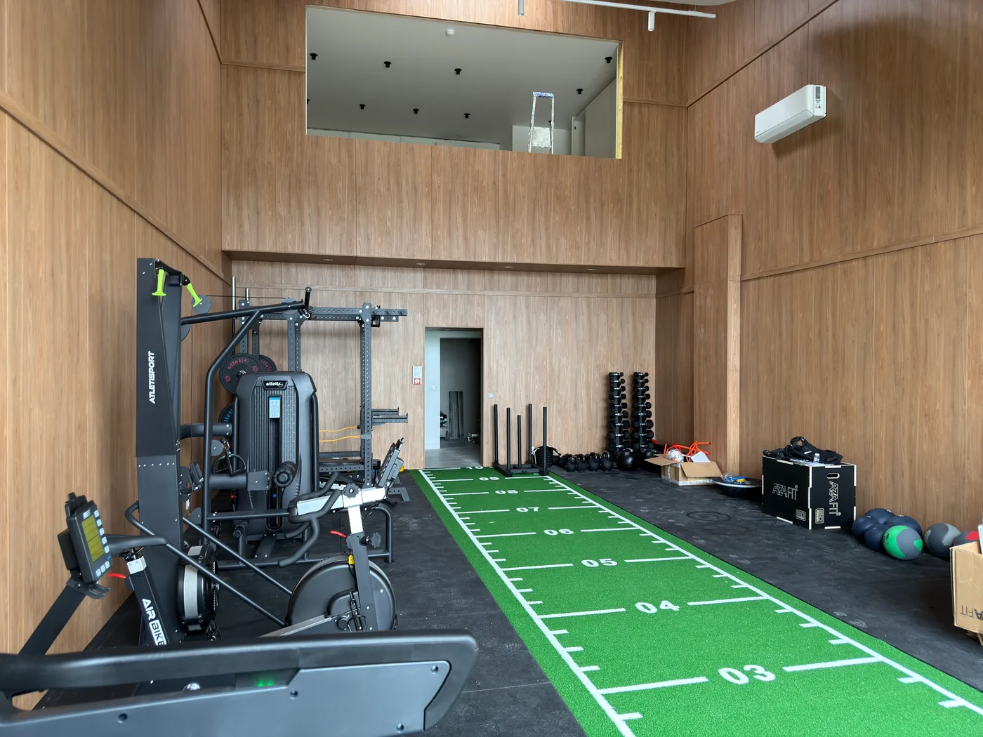 Studio de coaching équipé par Atletisport à Paris